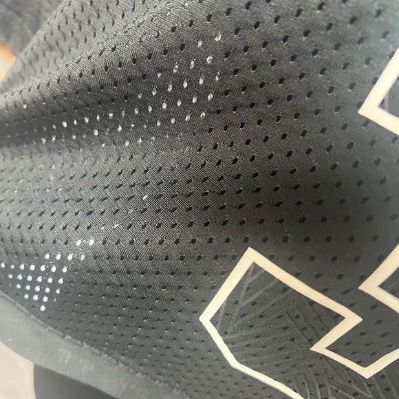 Adidas marvel studio top - Picture 5 of 8